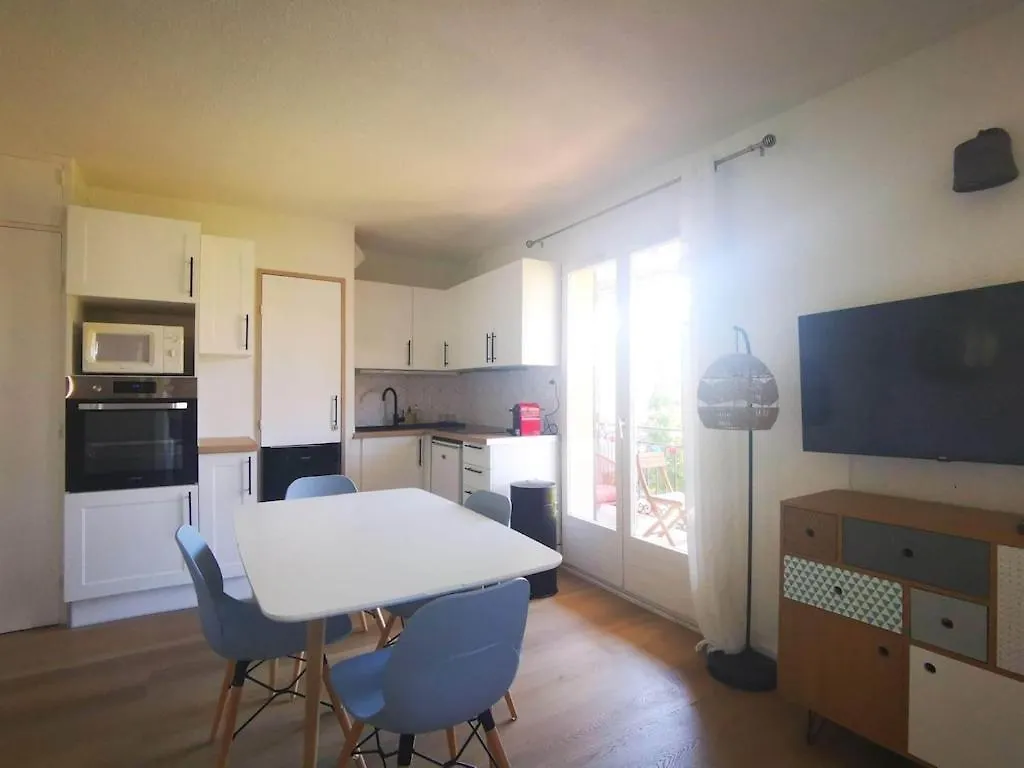Le Cocon Vert T2 St Aygulf A 30M De La Mer Saint Aygulf Apartment